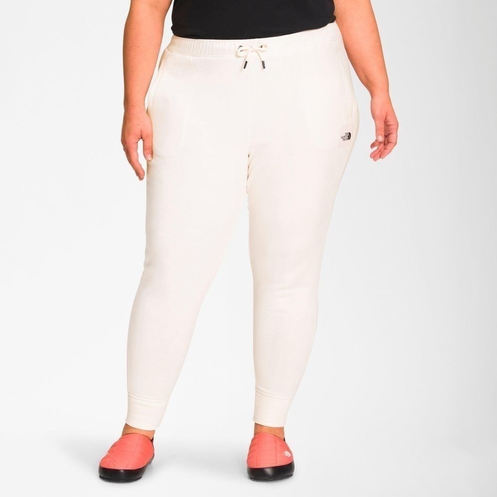 The North Face Box NSE Jogger - Picture 2 of 9